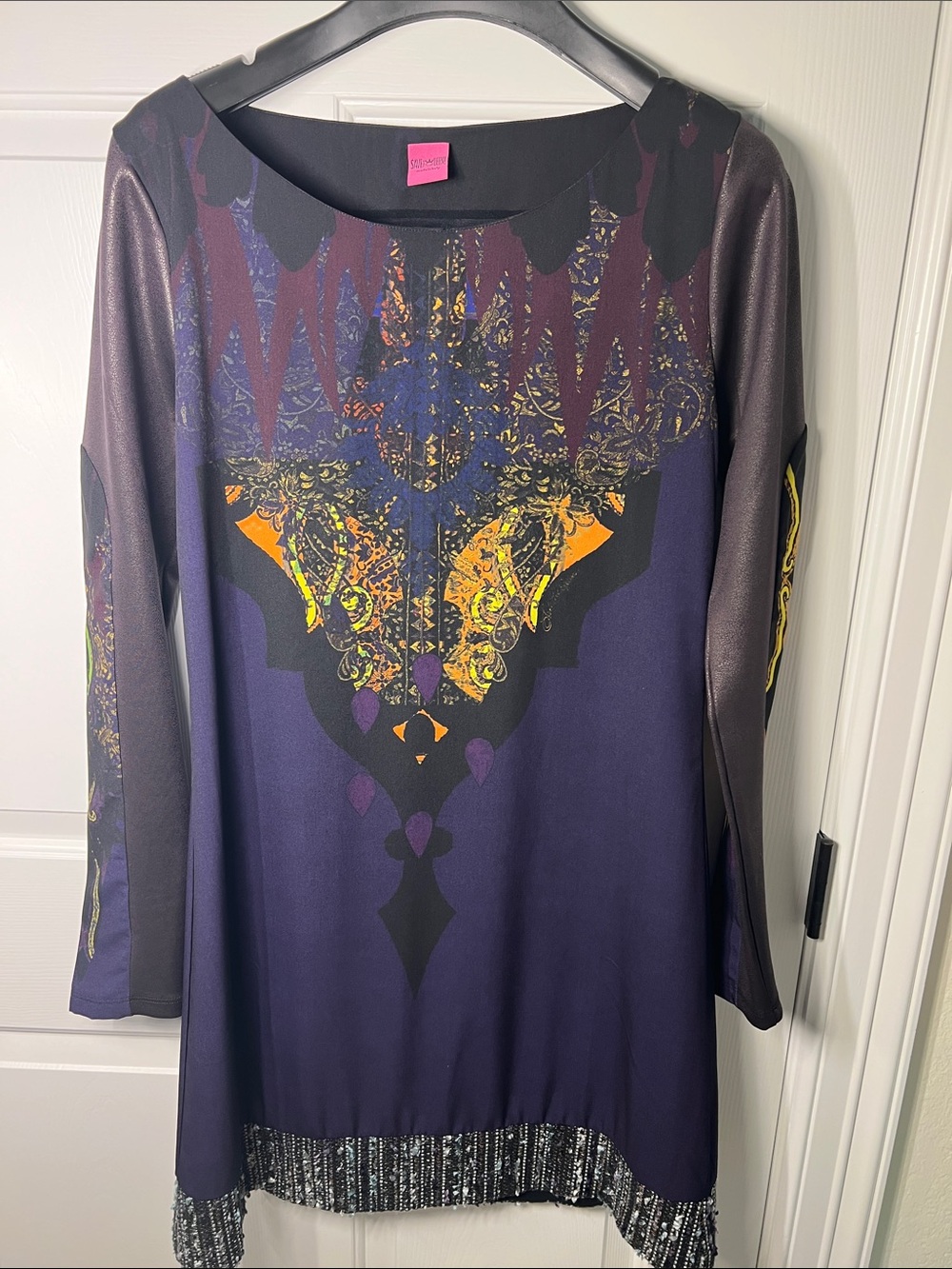 Save the Queen dress - XL